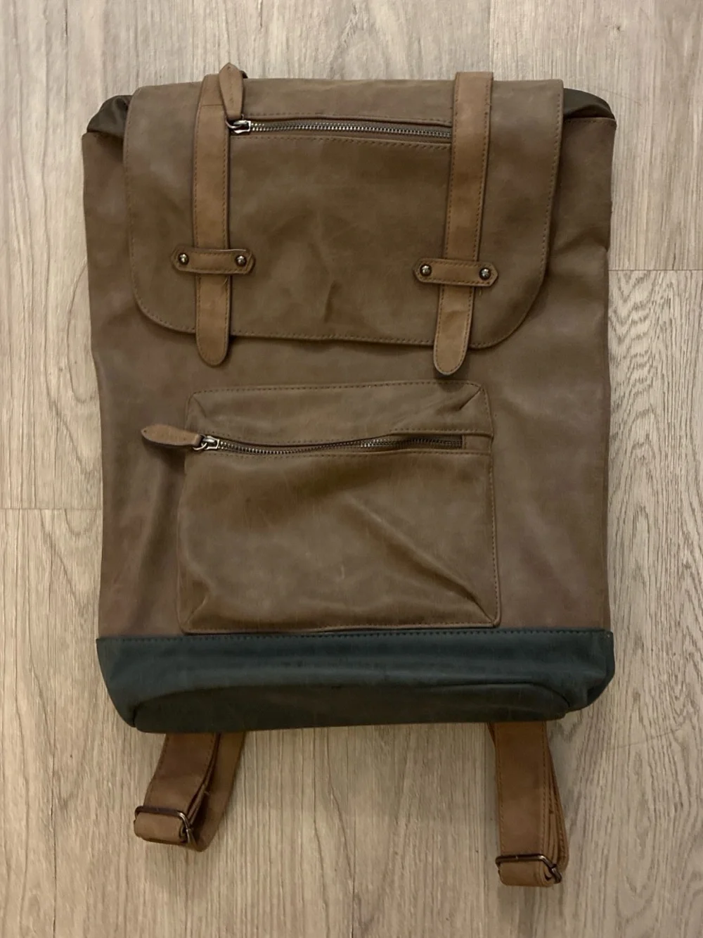Casual Brown Men's Backpack - Durable Everyday Carry